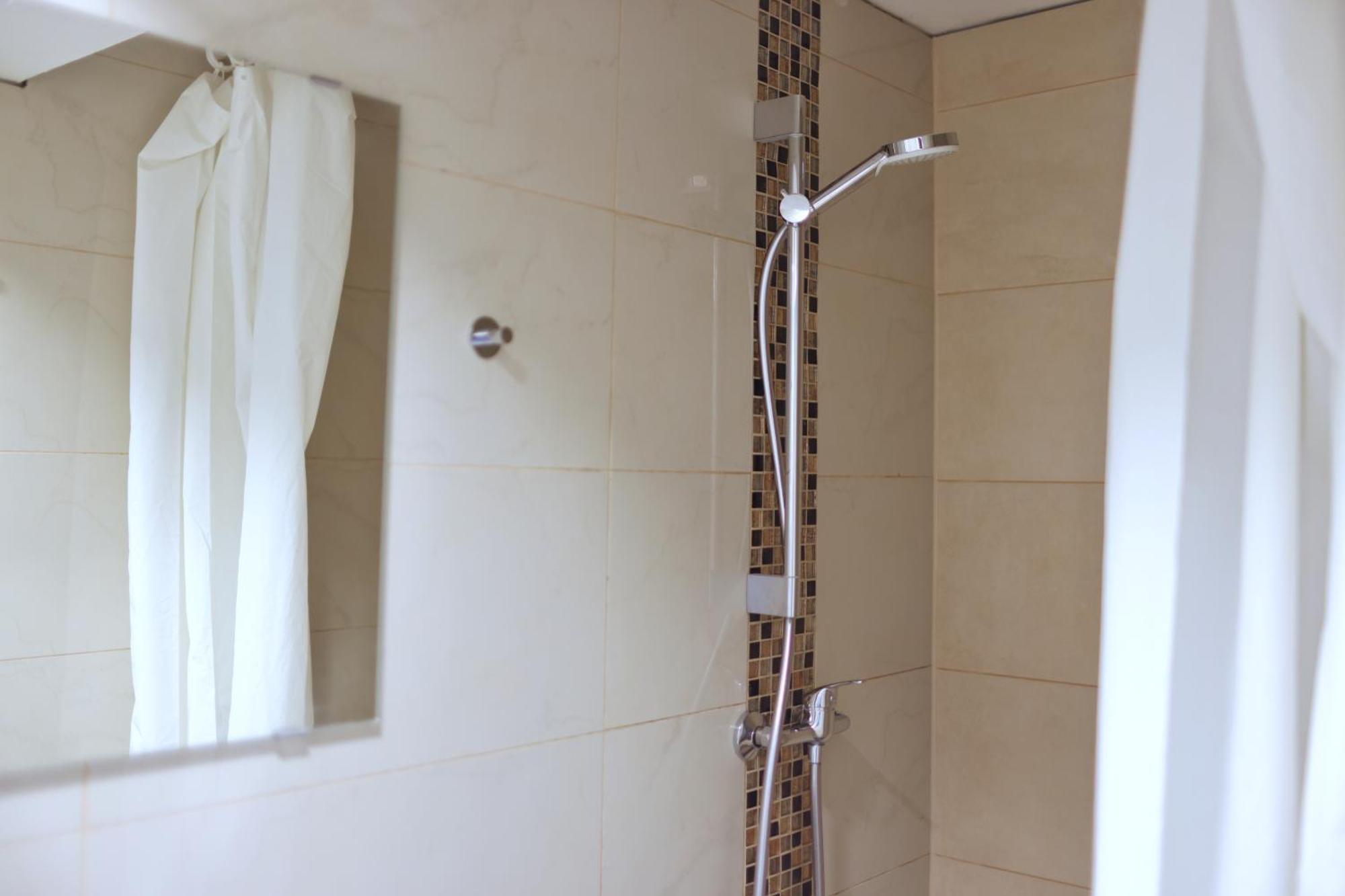 Mythos Hotel 奥拉宁堡 外观 照片